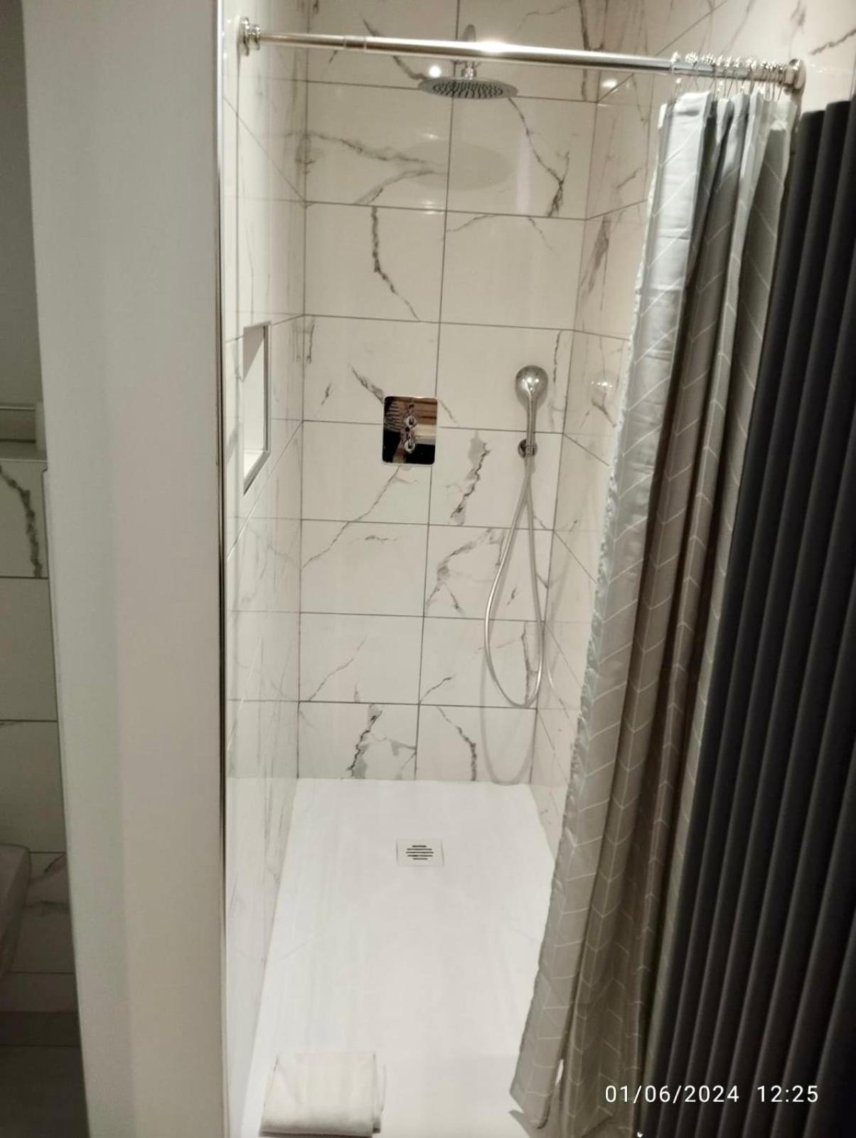 Sainte Cecile 1- Appartement Spacieux Et Lumineux Vichy Eksteriør billede